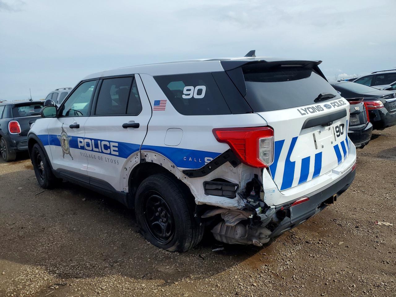 2022 Ford Explorer Police Interceptor - Фото 2