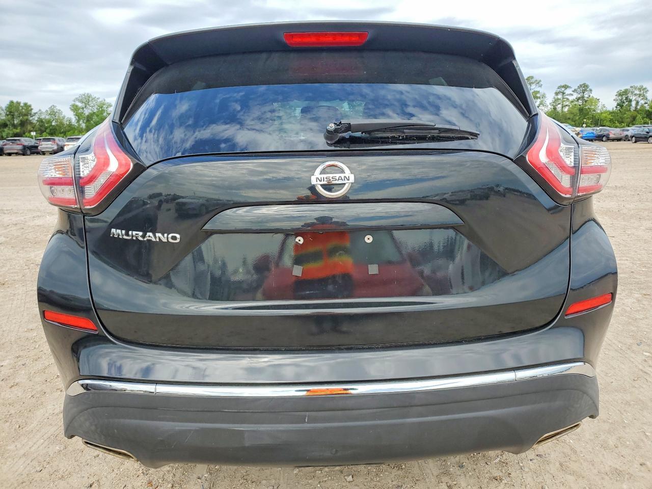 2016 Nissan Murano S - Image 6