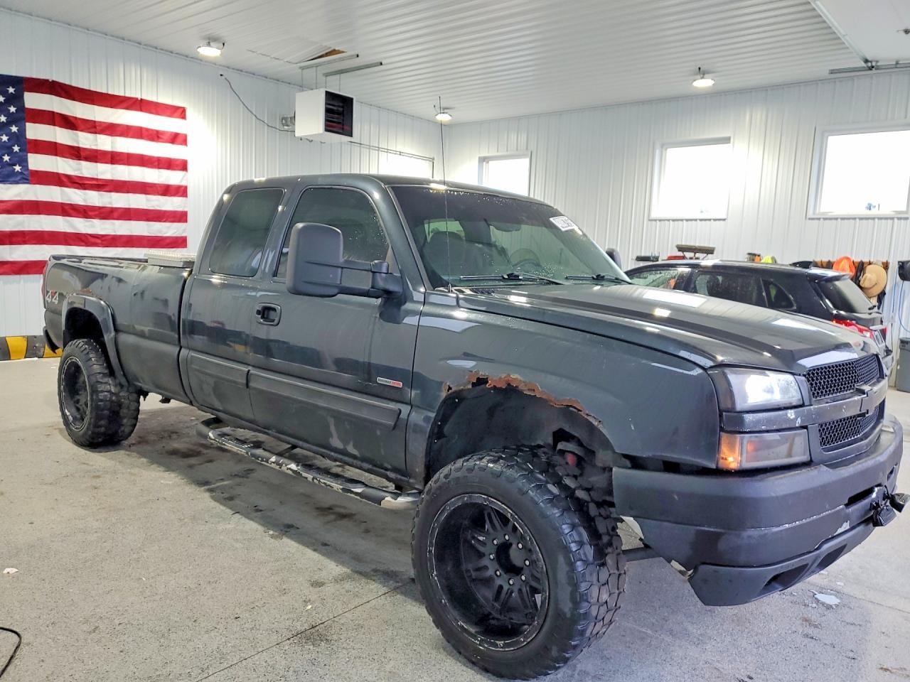 2004 Chevrolet Silverado K2500 Heavy Duty - Фото 4