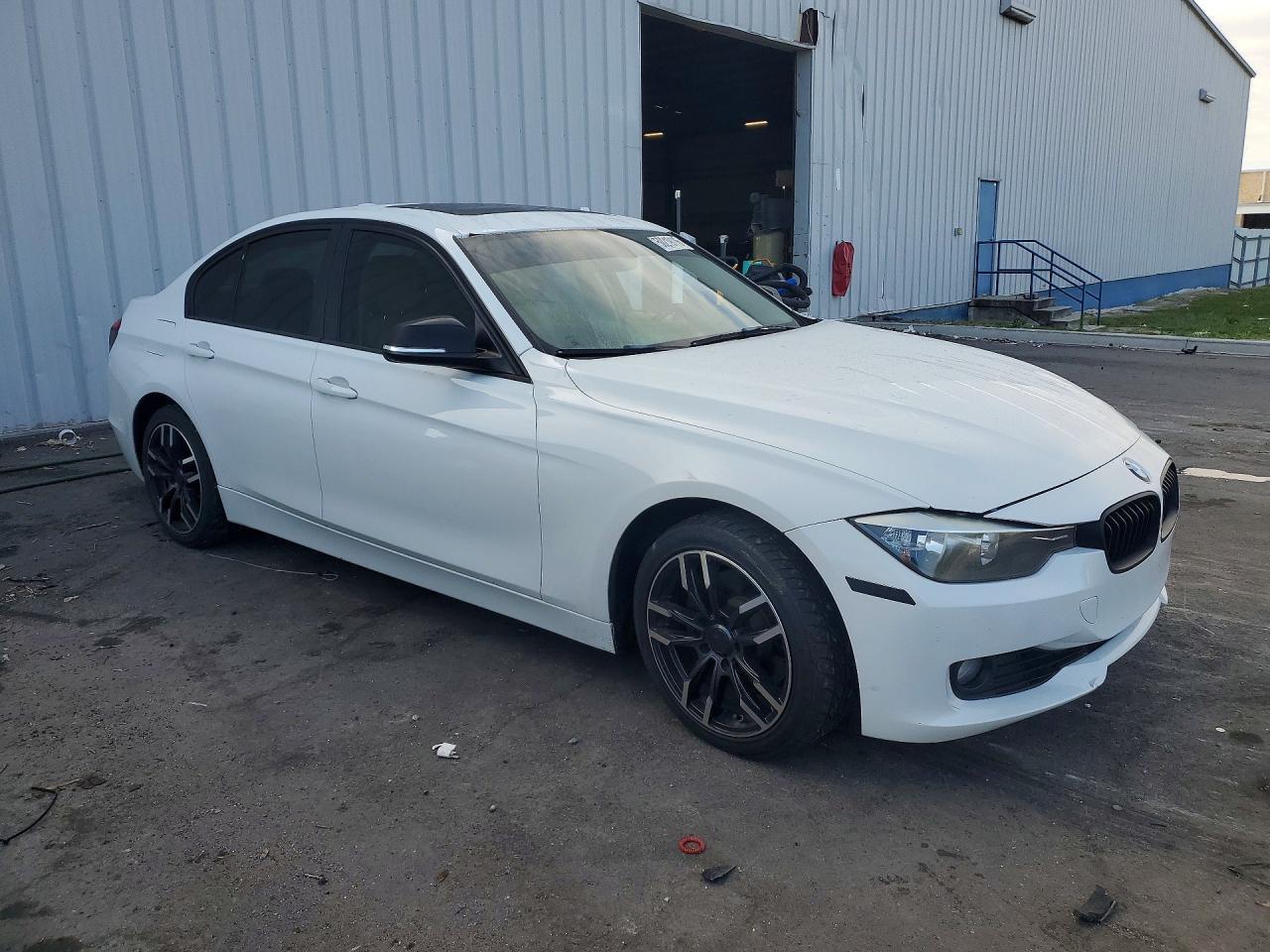 2013 BMW 328 I Sulev - Фото 4