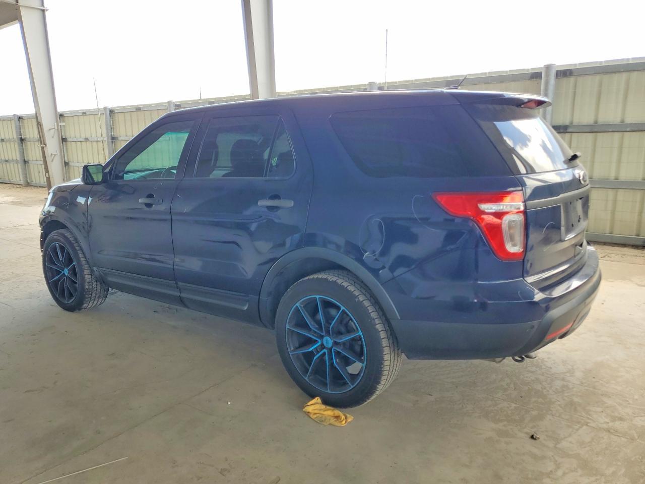 2014 Ford Explorer Police Interceptor - Image 2