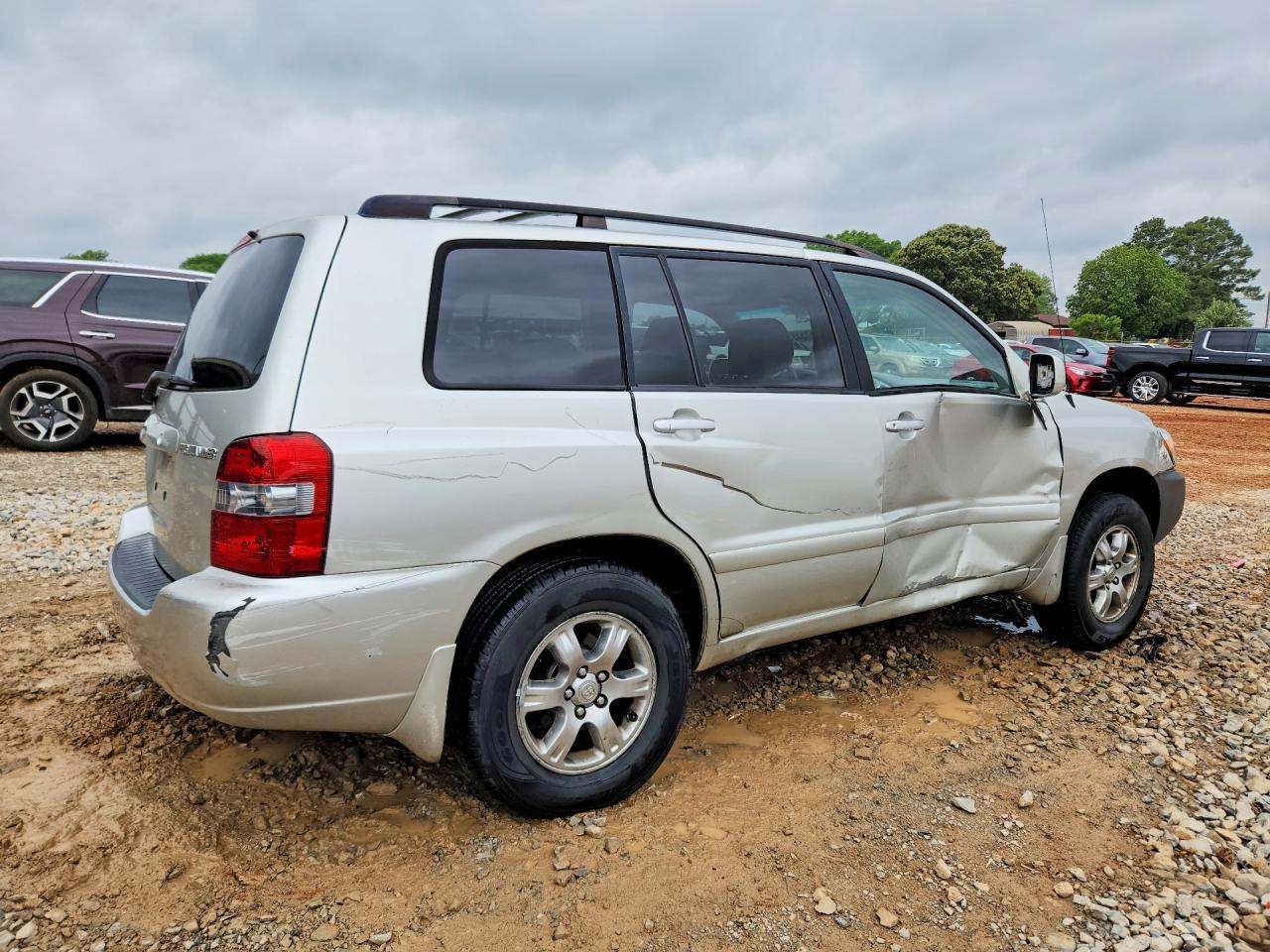 2004 Toyota Highlander Base - Image 3