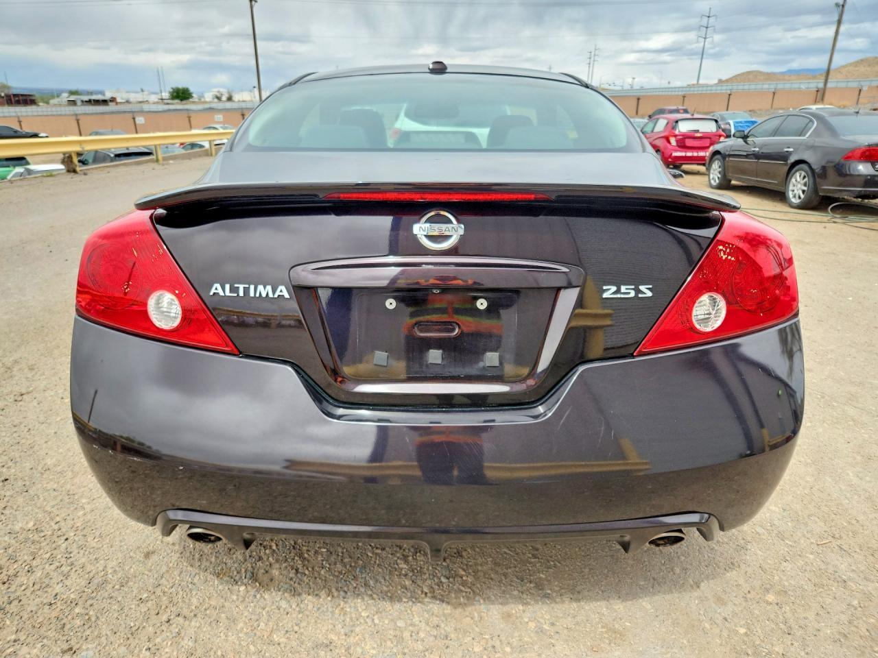 2011 Nissan Altima S - Фото 6