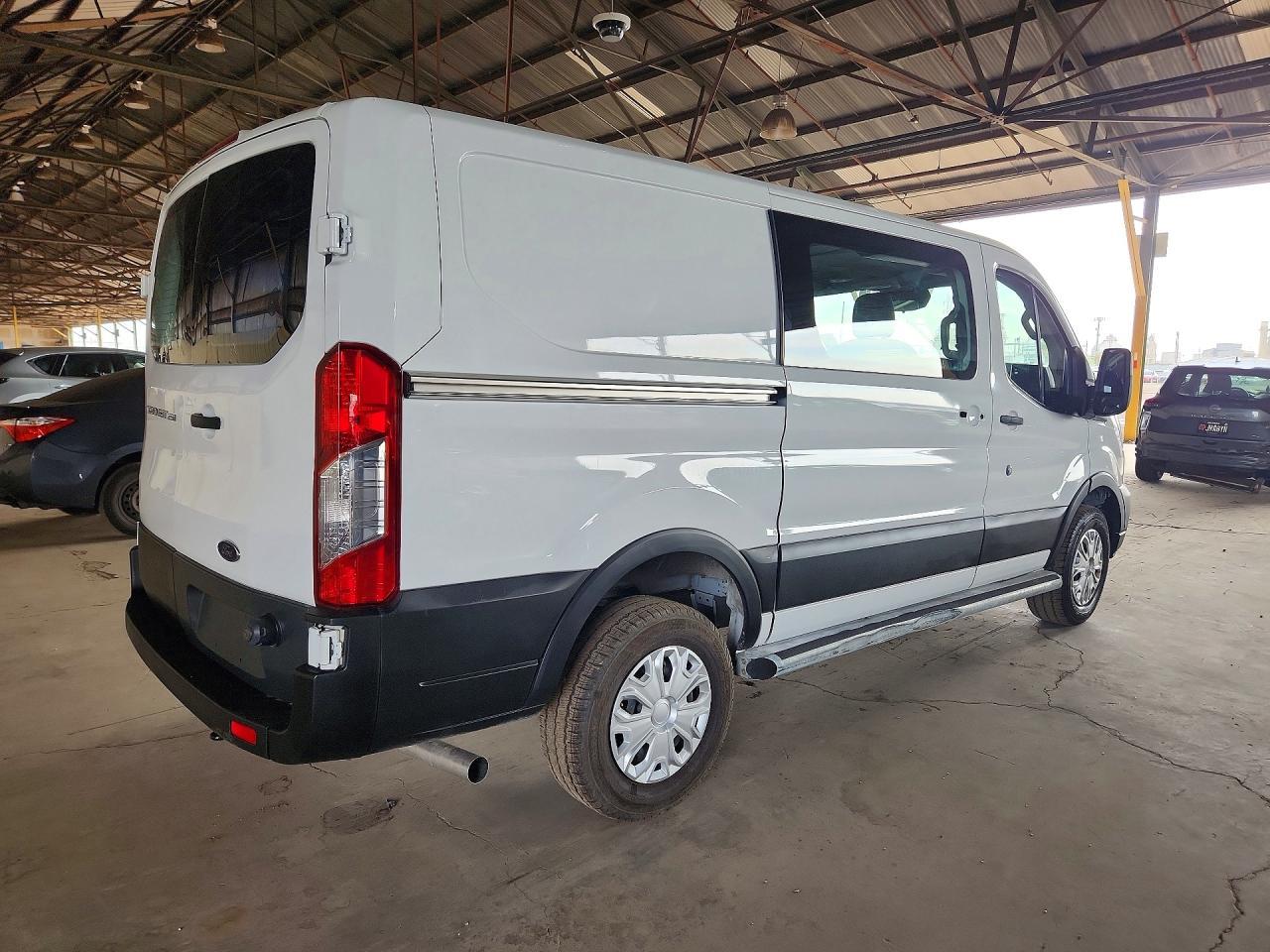 2025 Ford Transit T-250 - Image 3