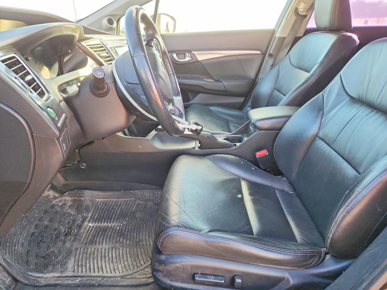 2014 Honda Civic Touring - Image 7