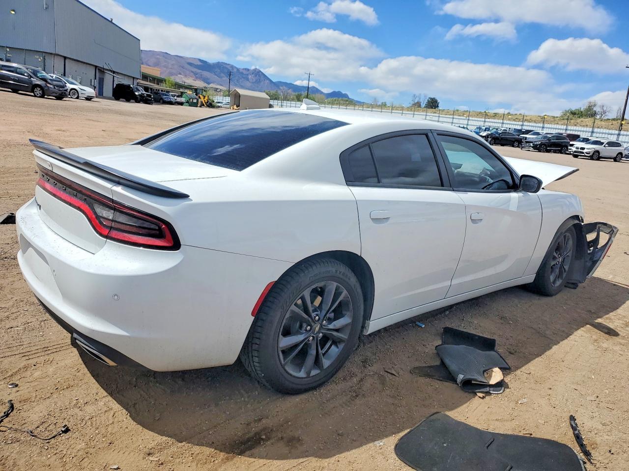 2020 Dodge Charger - Фото 3