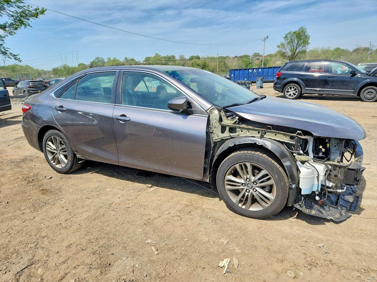 2017 Toyota Camry Se - Фото 4