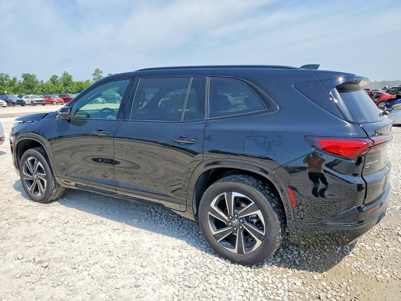 2025 Buick Enclave Sport Touring - Фото 2