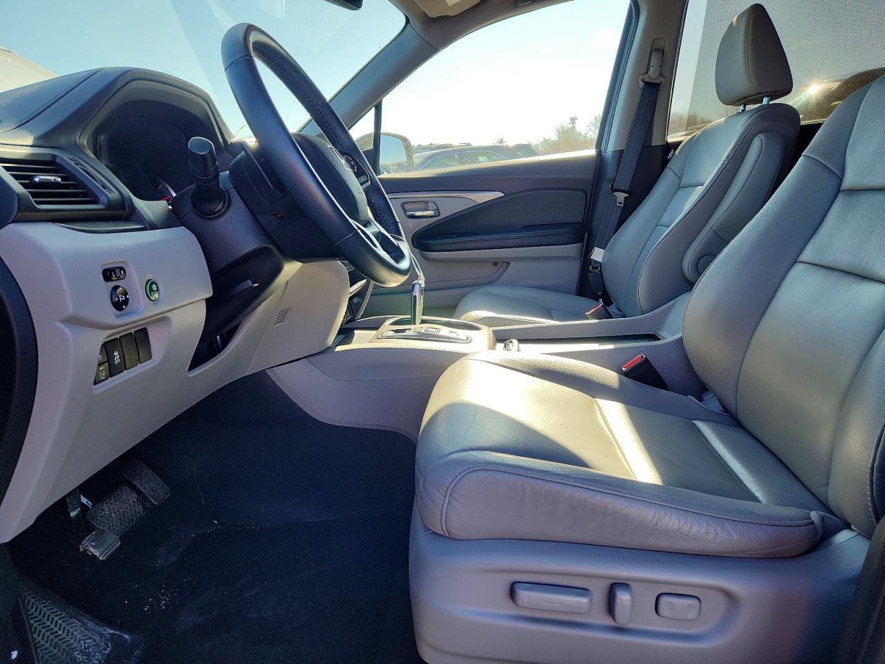 2022 Honda Pilot Se - Фото 7