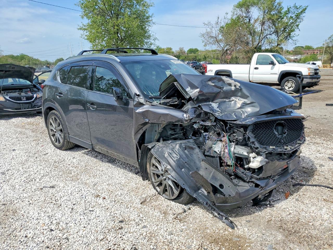 2019 Mazda Cx-5 Signature - Image 4