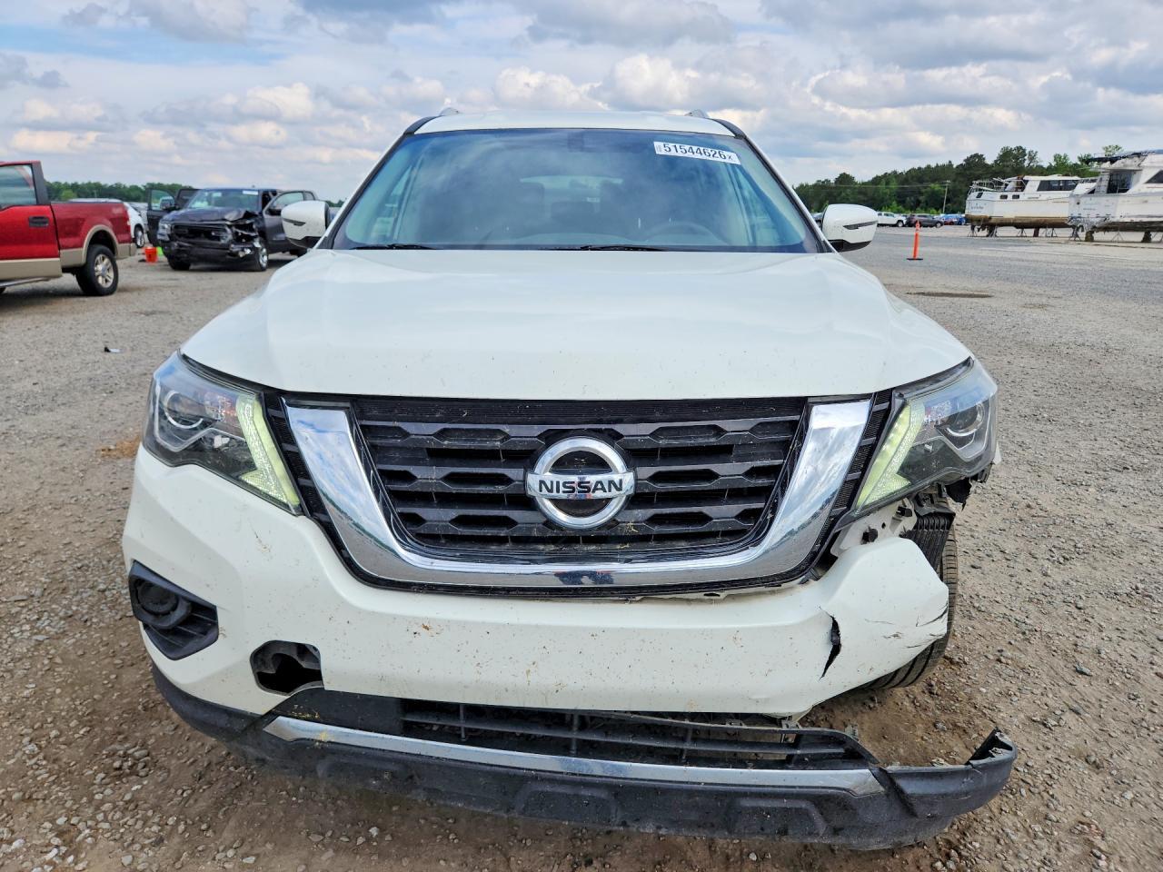 2020 Nissan Pathfinder S - Image 5