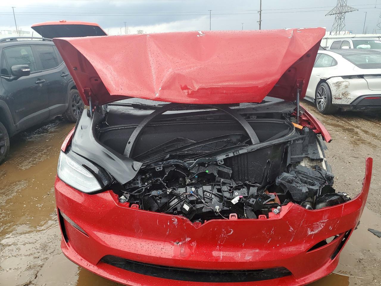 2021 Tesla Model X - Фото 5