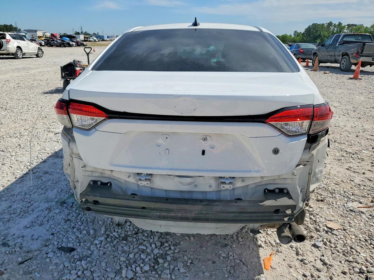 2021 Toyota Corolla Se Nightshade Edition - Image 6