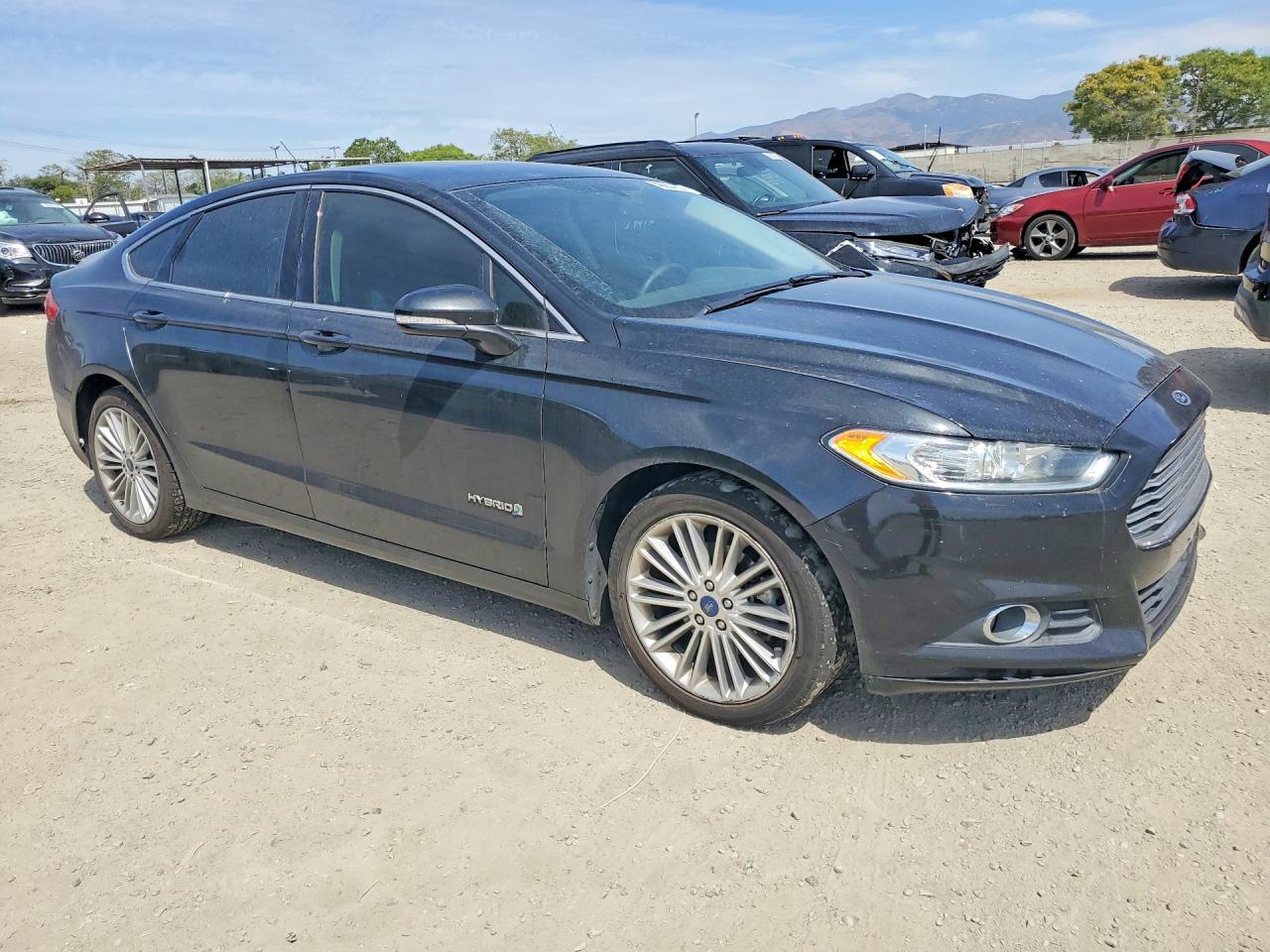 2014 Ford Fusion Se Hybrid - Image 4
