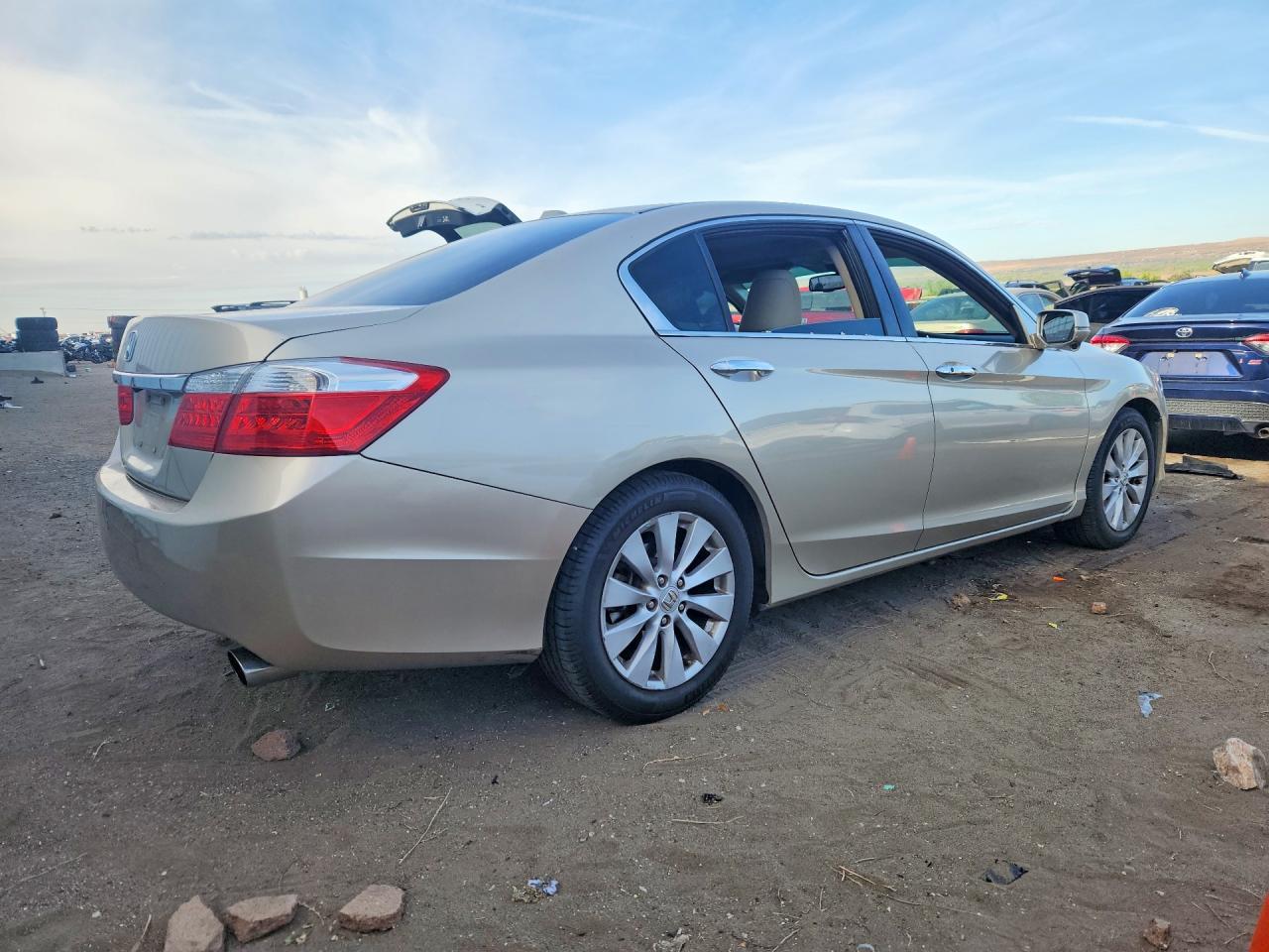 2015 Honda Accord Exl - Image 3