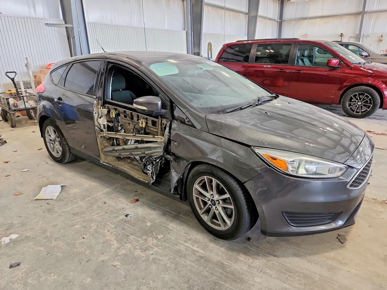 2015 Ford Focus Se - Image 4