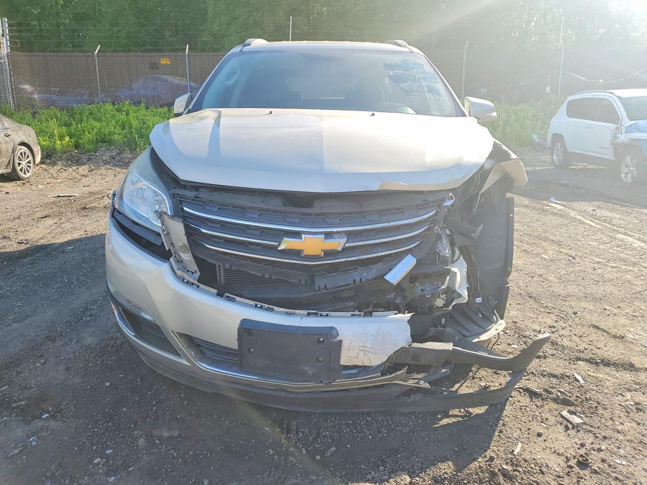 2016 Chevrolet Traverse Lt - Фото 5