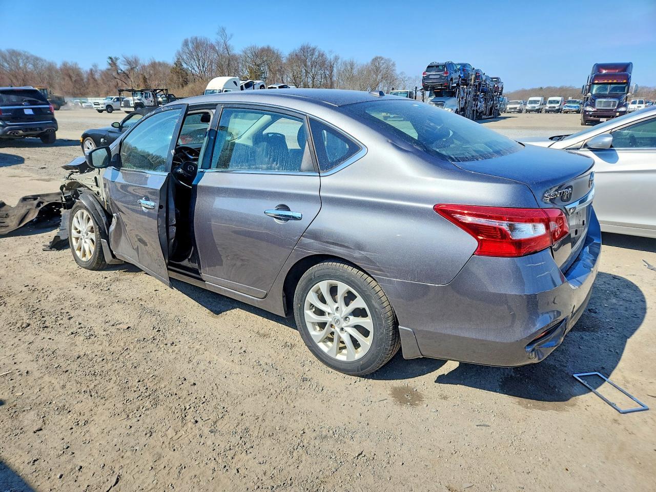 2018 Nissan Sentra Sv - Фото 2