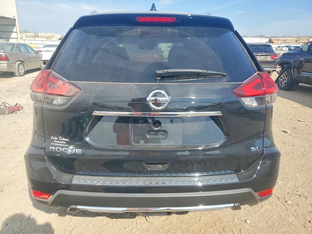 2018 Nissan Rogue S - Image 6