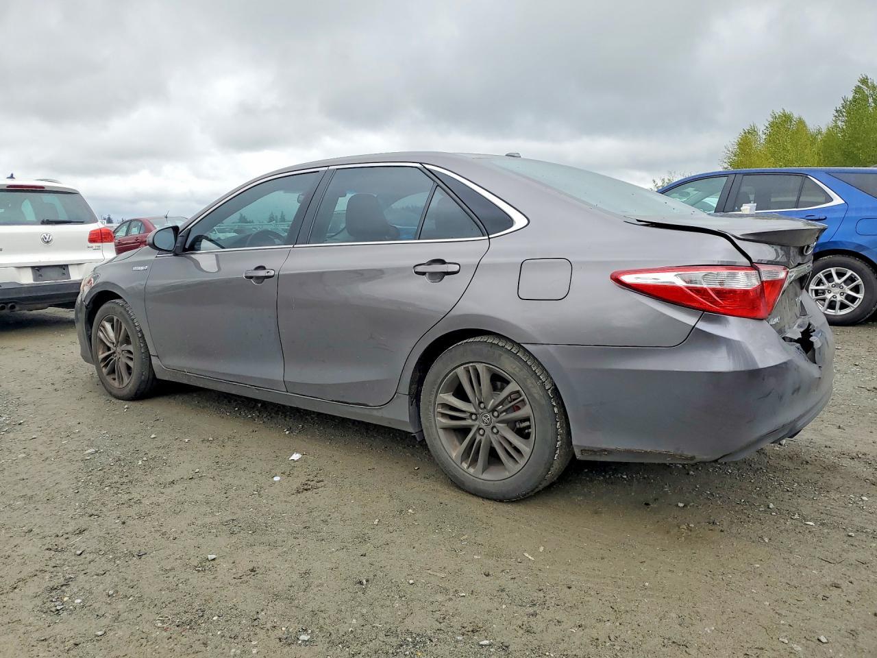 2016 Toyota Camry Hybrid Se - Фото 2