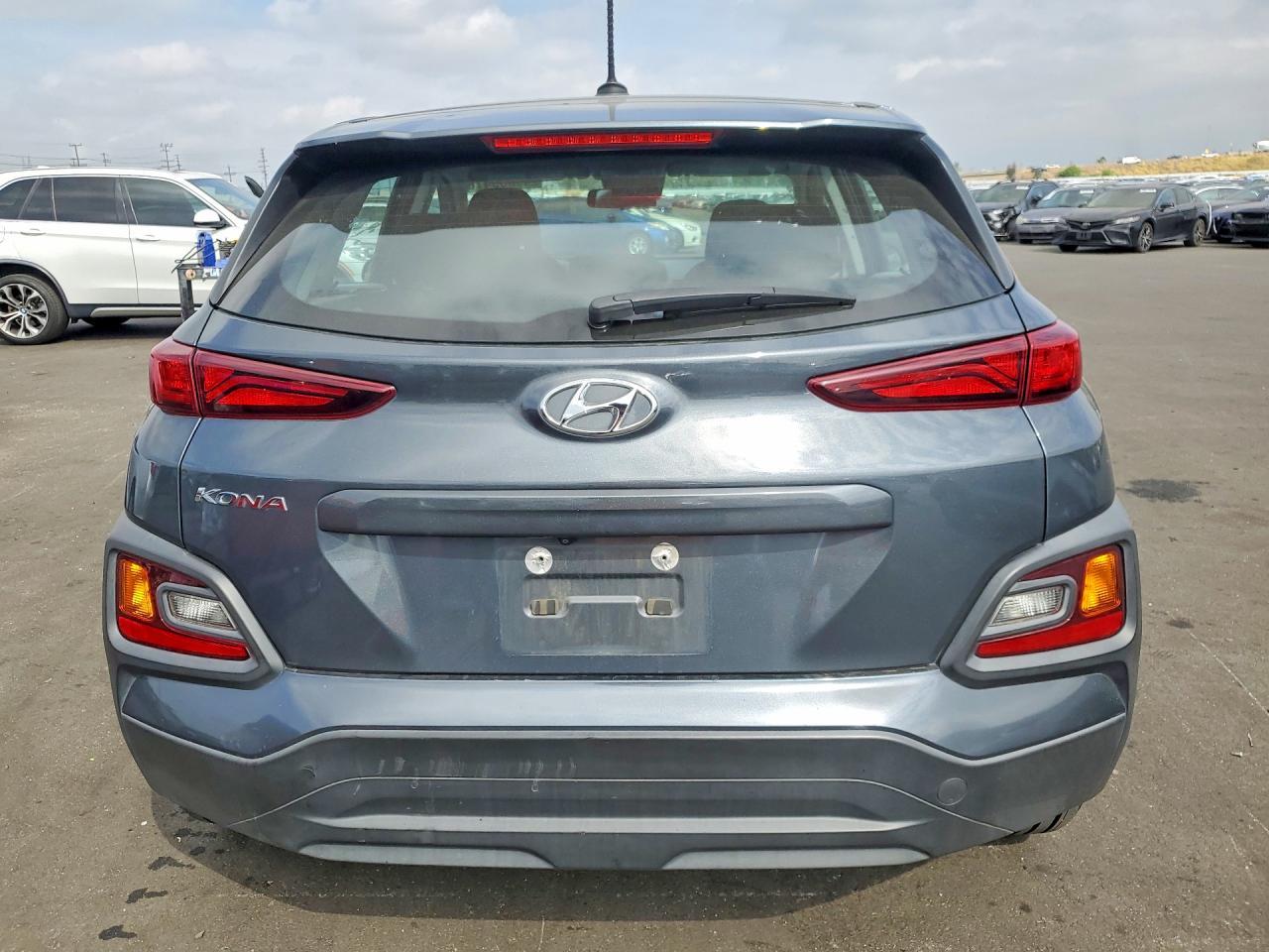 2021 Hyundai Kona Se - Фото 6