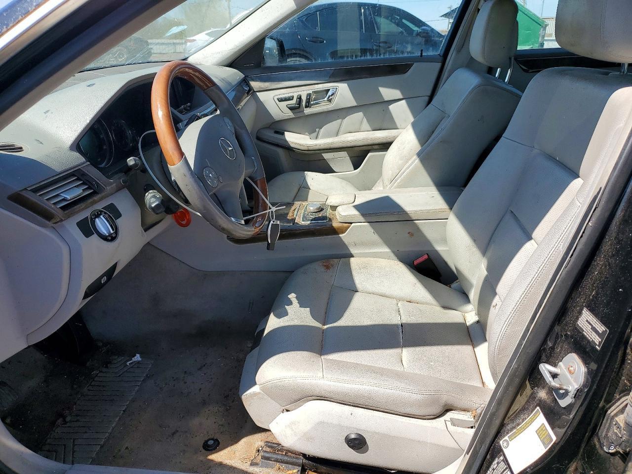 2010 Mercedes-Benz E 350 4Matic - Фото 7