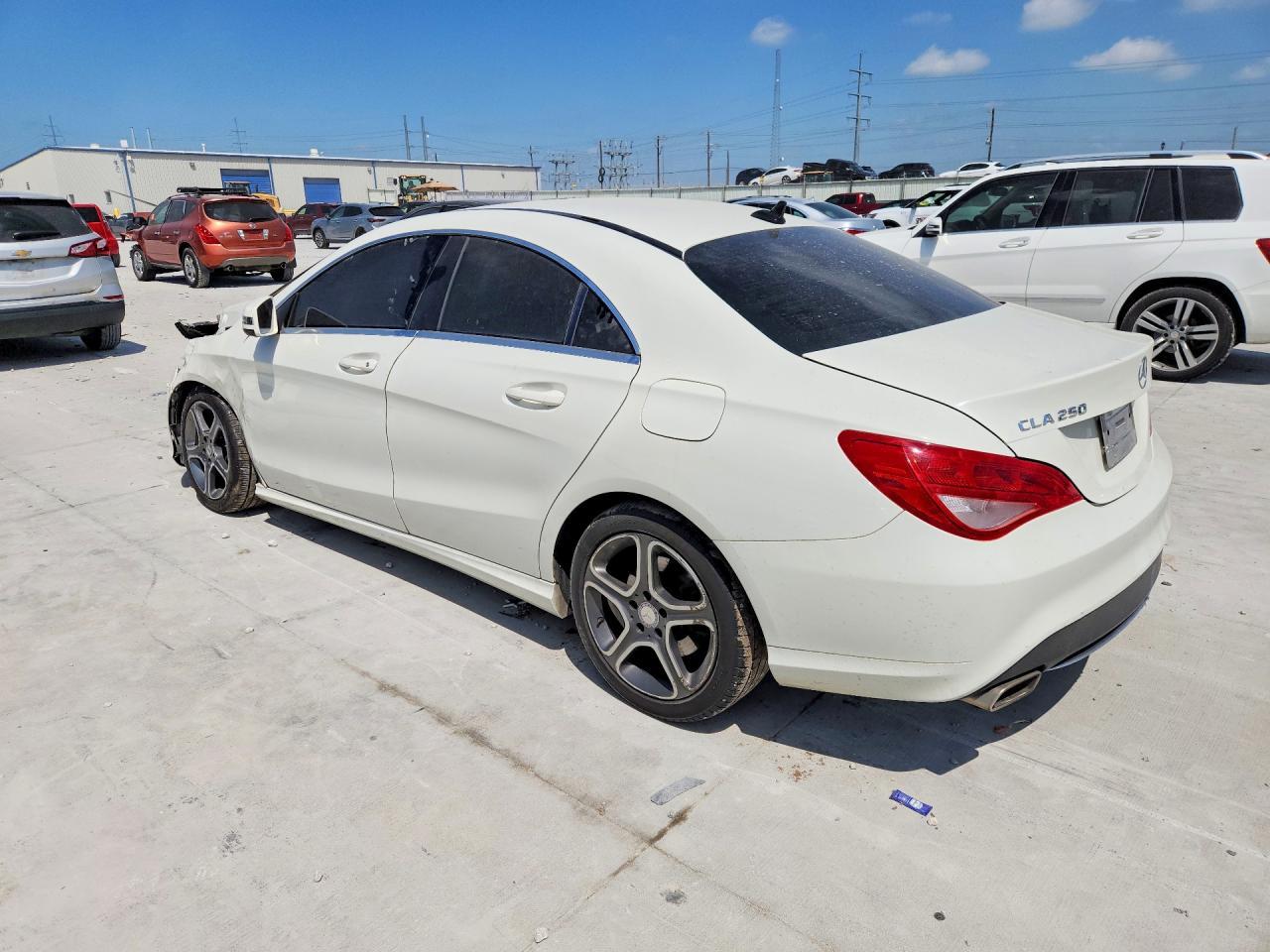 2014 Mercedes-Benz Cla 250 - Фото 2
