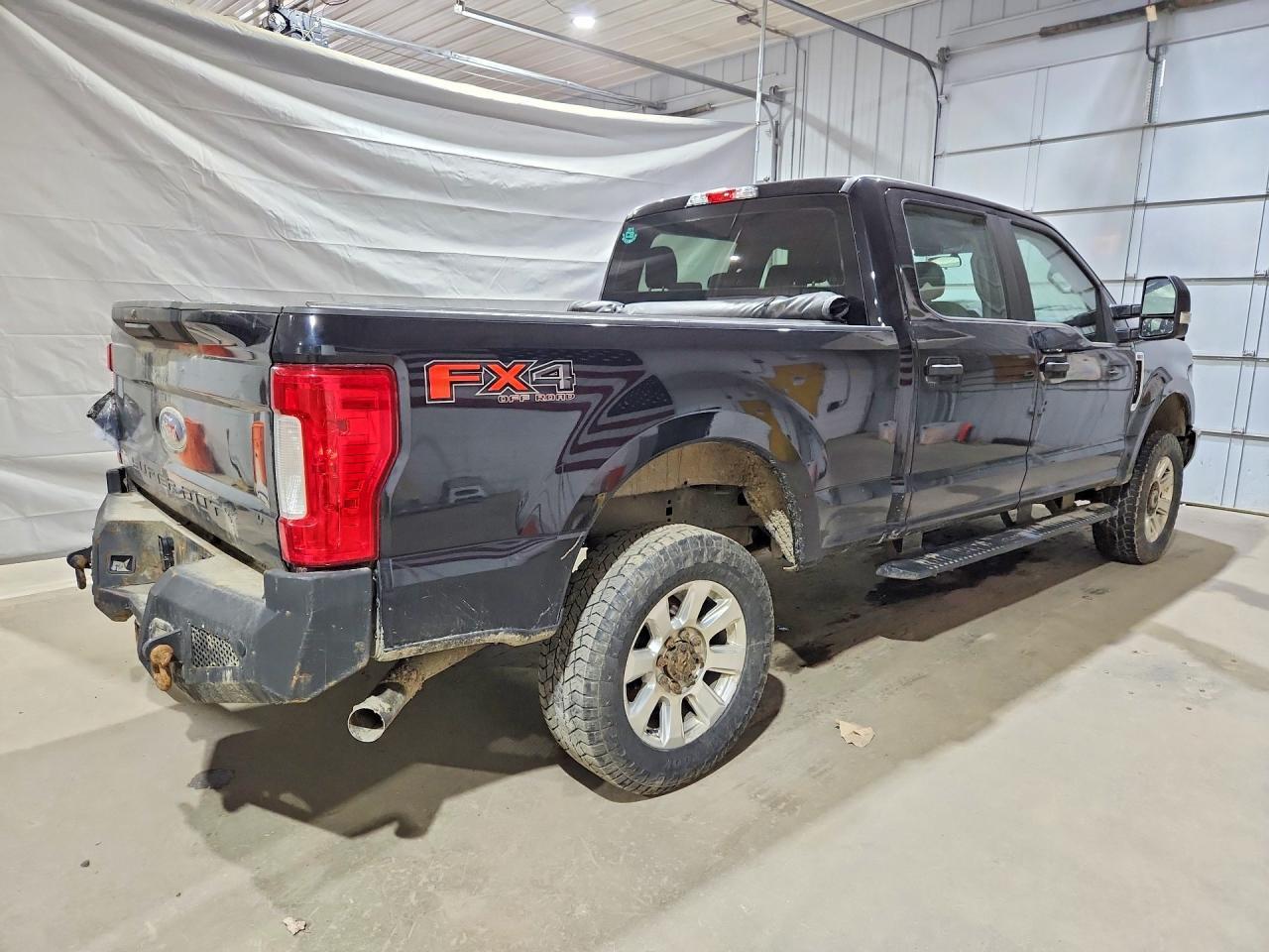 2019 Ford F250 Super Duty - Image 3