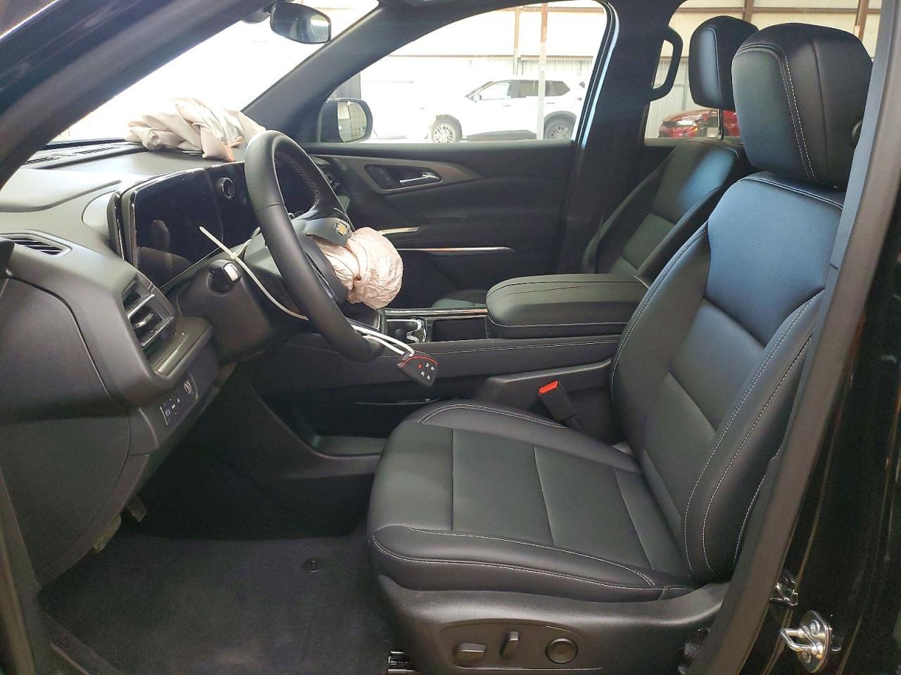 2025 Chevrolet Traverse Lt - Фото 7
