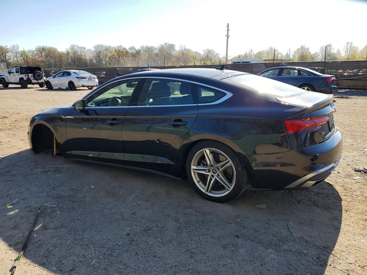 2021 Audi A5 Premium 45 - Фото 2
