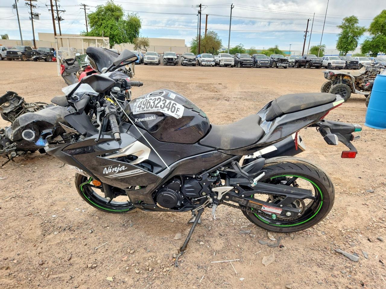 2022 Kawasaki Ex400 - Фото 3