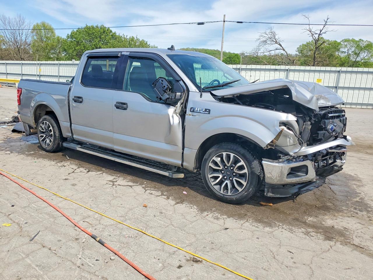 2020 Ford F150 Supercrew - Фото 4