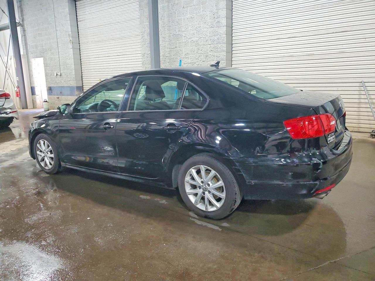 2012 Volkswagen Jetta Se - Image 2