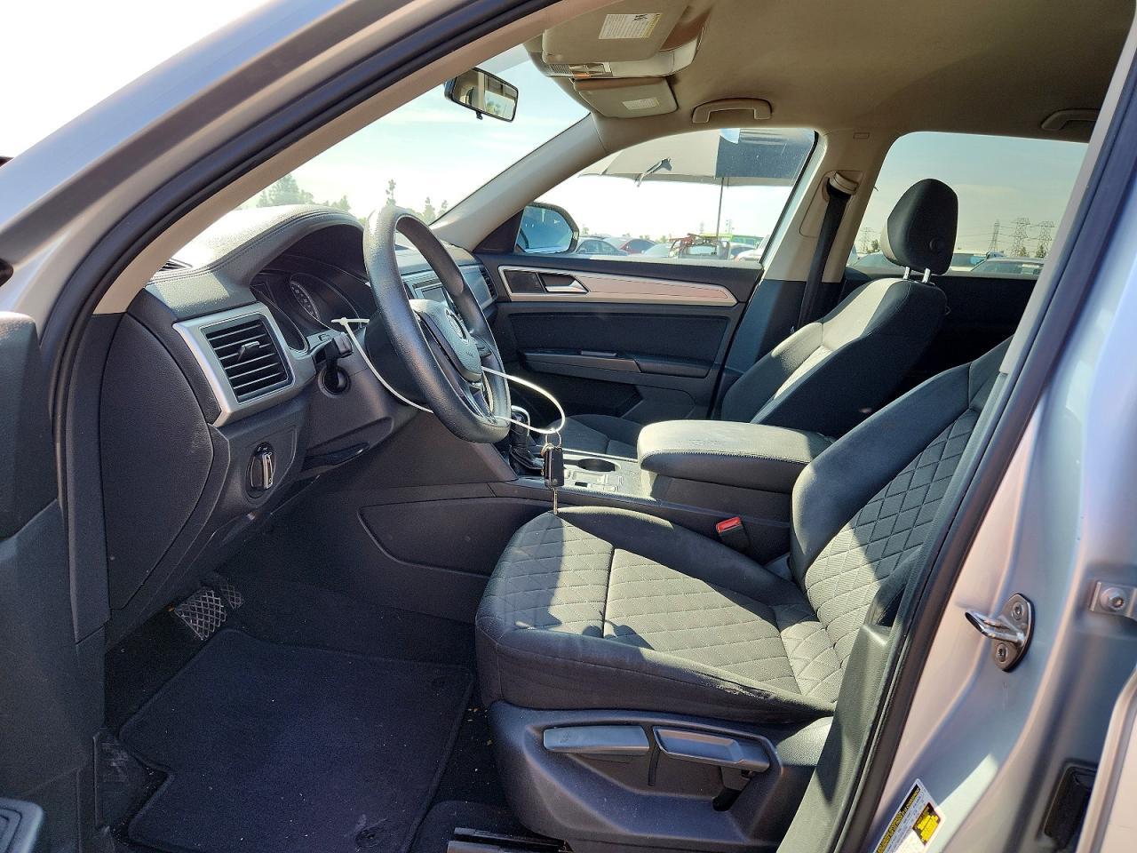 2018 Volkswagen Atlas S - Фото 7