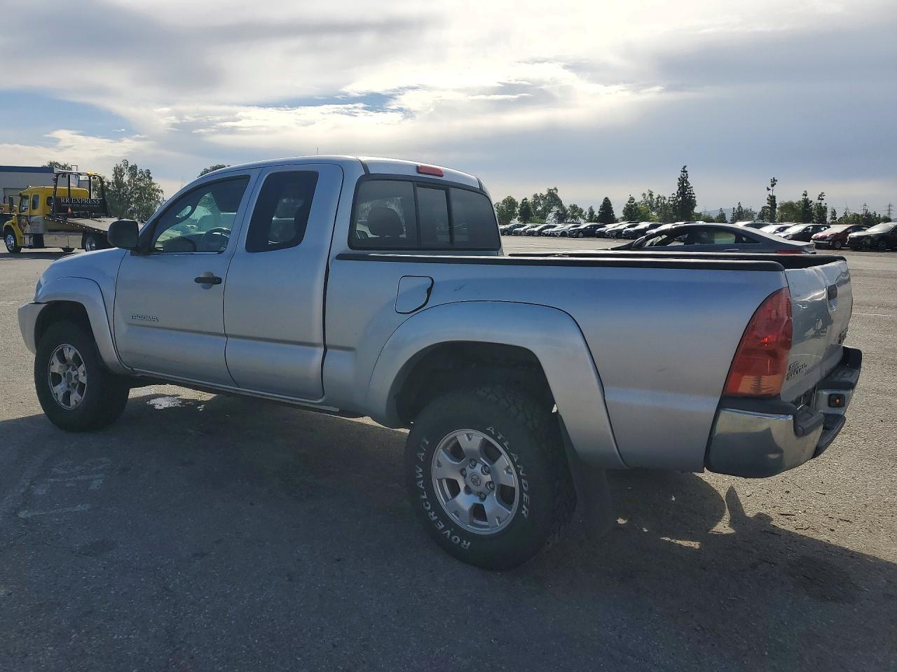 2005 Toyota Tacoma Prerunner V6 - Фото 2