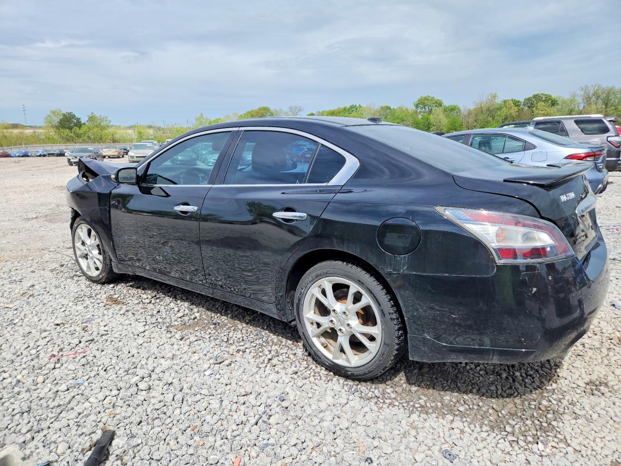 2012 Nissan Maxima 3.5 S - Фото 2