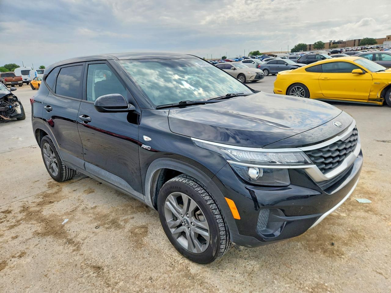 2021 Kia Seltos Lx - Image 4