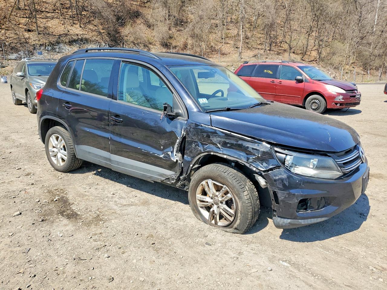2016 Volkswagen Tiguan - Фото 4