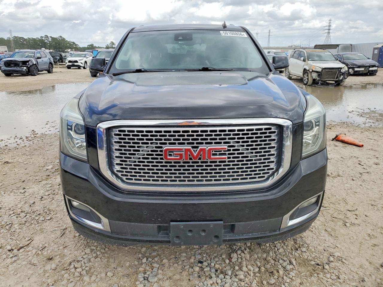 2015 GMC Yukon Denali - Фото 5
