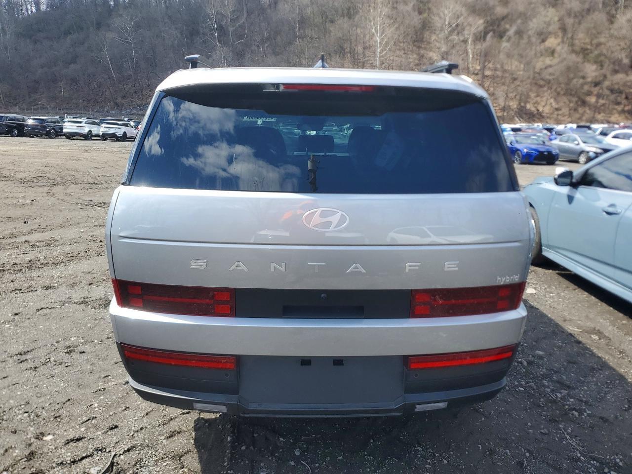 2024 Hyundai Santa Fe Hybrid Sel - Image 6