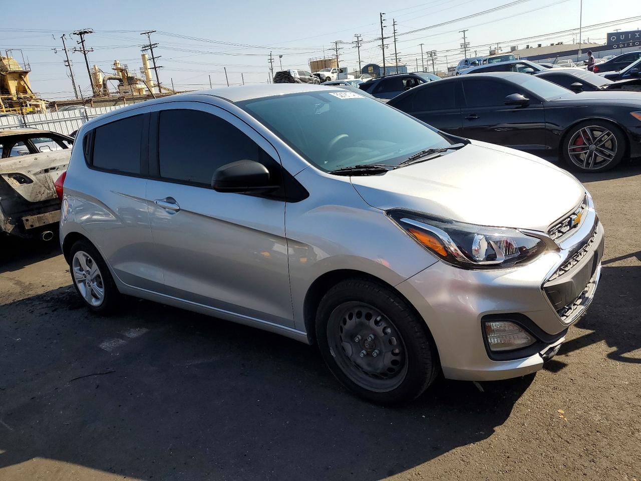 2020 Chevrolet Spark Ls - Фото 4