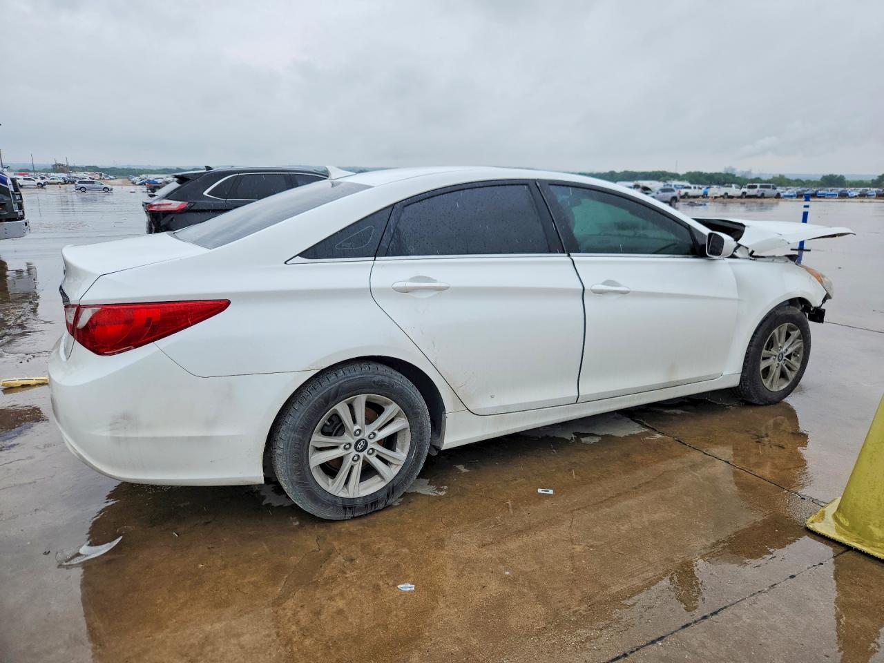 2011 Hyundai Sonata Gls - Фото 3