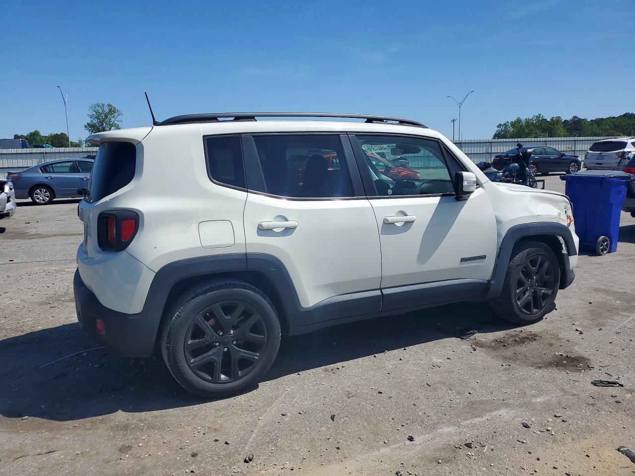 2019 Jeep Renegade Latitude - Фото 3