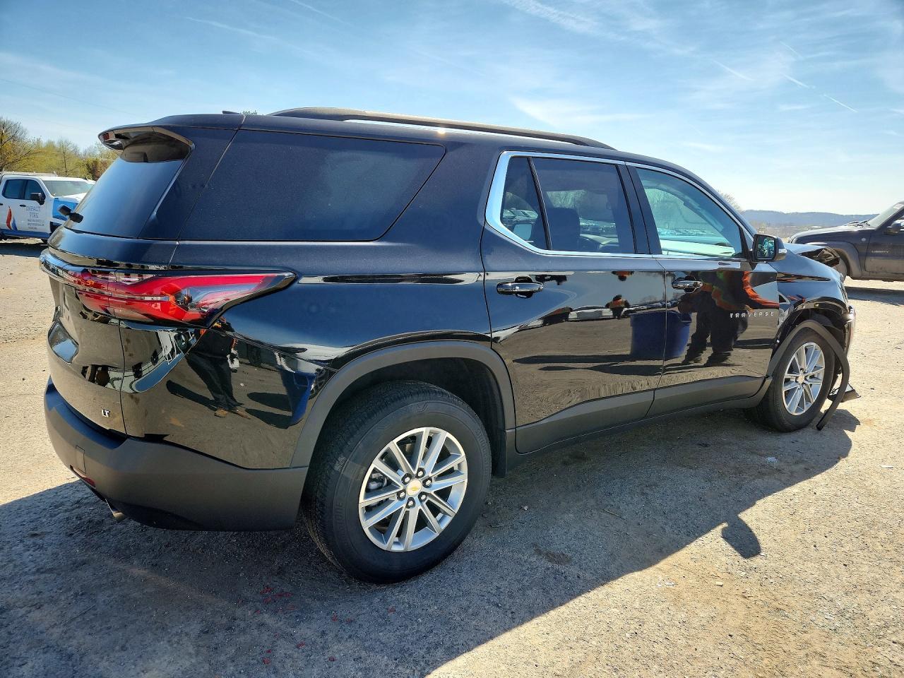 2023 Chevrolet Traverse 2Lt - Фото 3