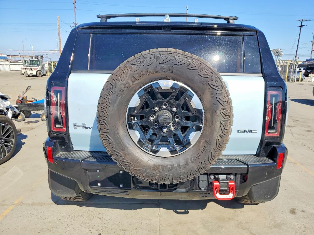 2024 GMC Hummer Suv 2X - Image 6