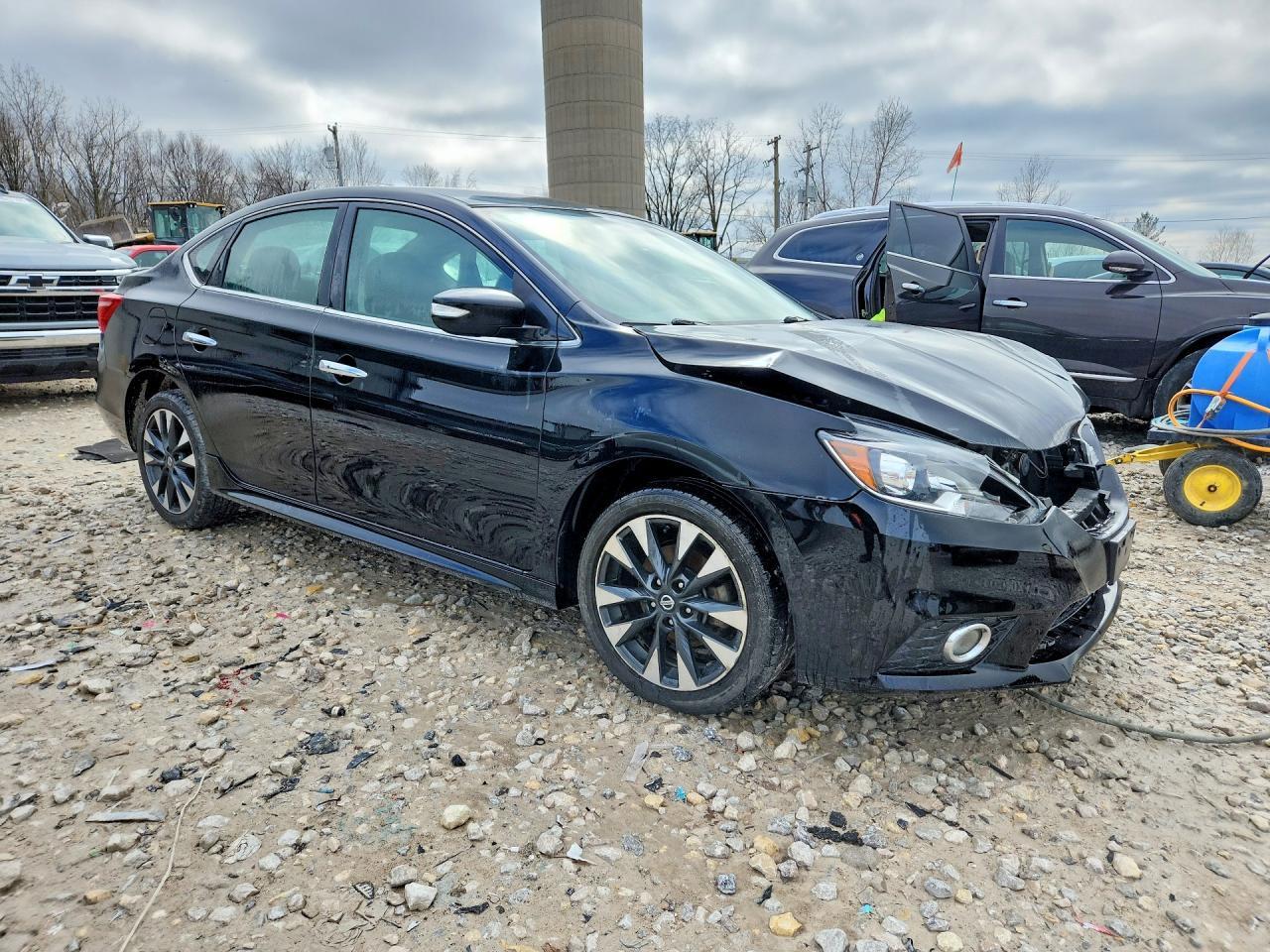 2019 Nissan Sentra Sr - Фото 4
