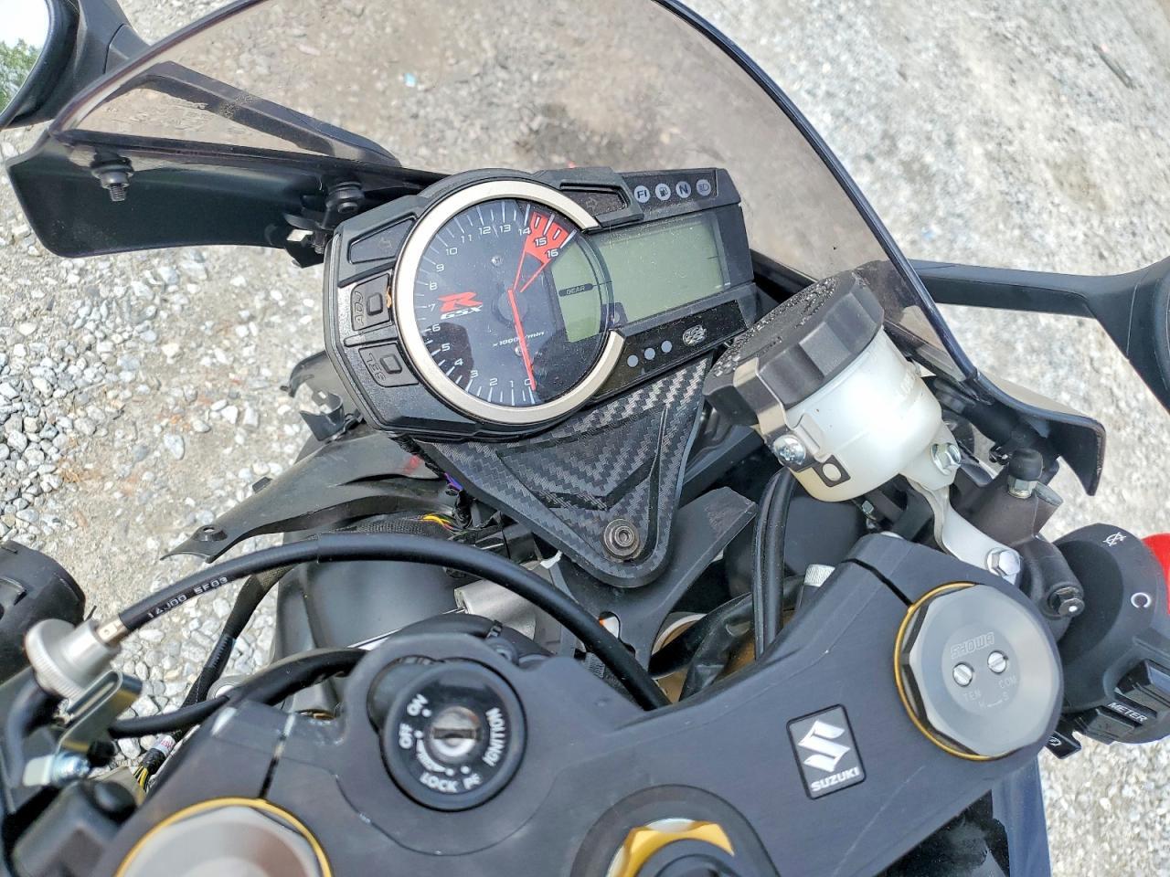 2026 Suzuki Gsx-R750 - Image 7