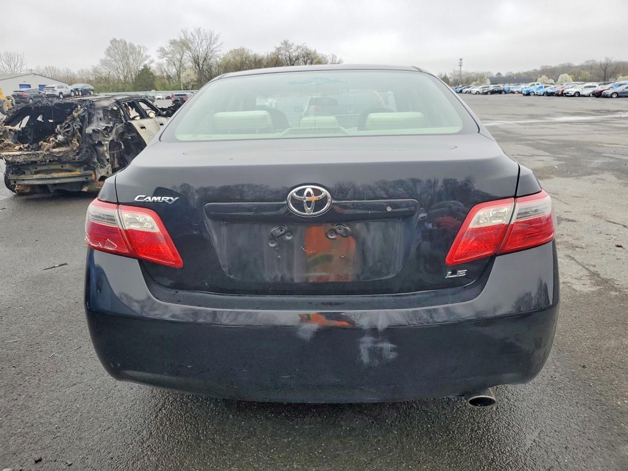 2007 Toyota Camry Le - Image 6