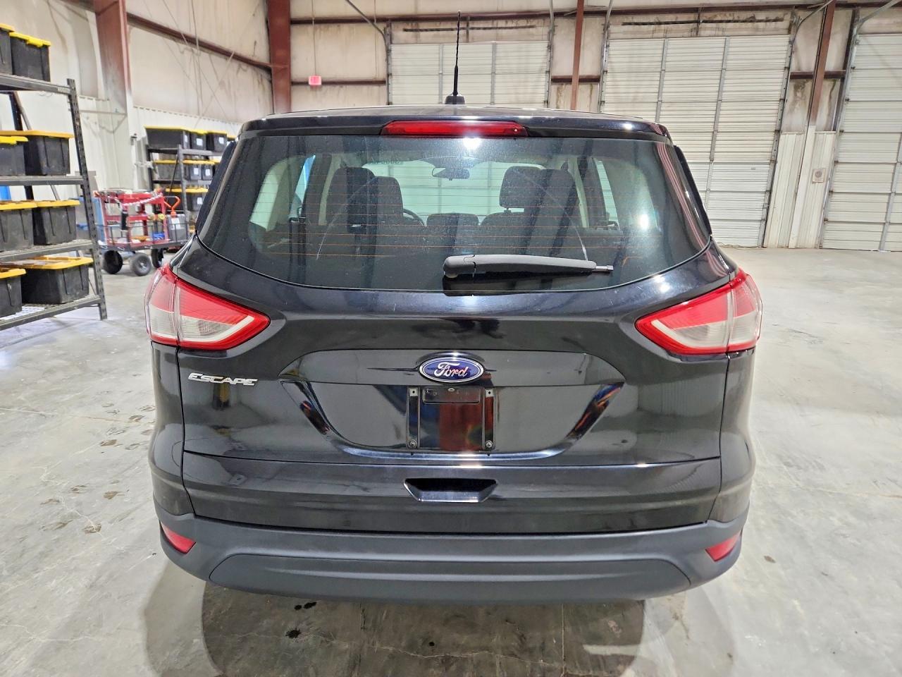 2016 Ford Escape S - Image 6