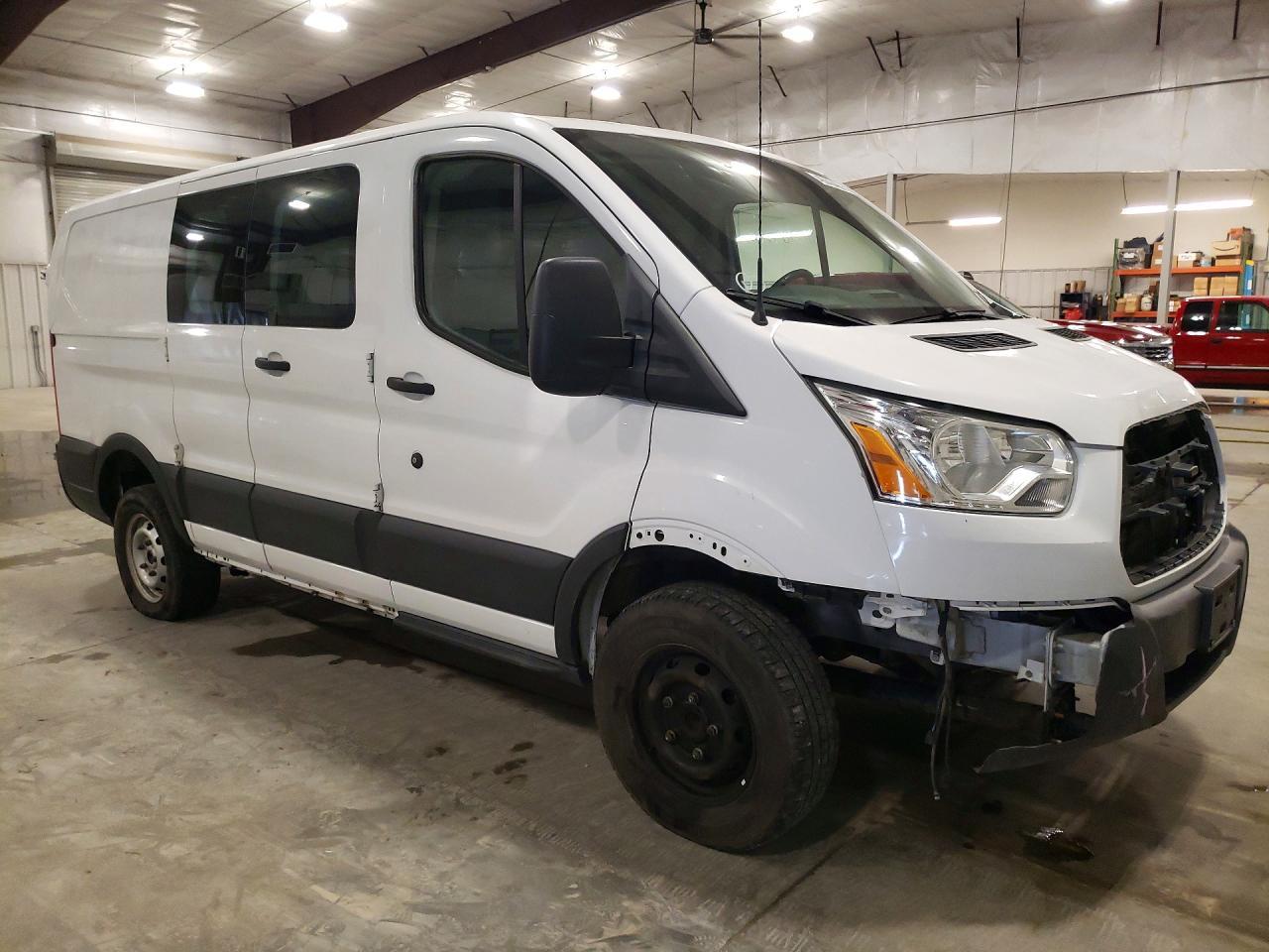 2016 Ford Transit 250 Delivery Van - Image 4